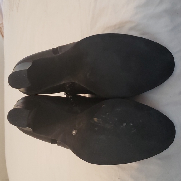 Leather bootie - Picture 5 of 5